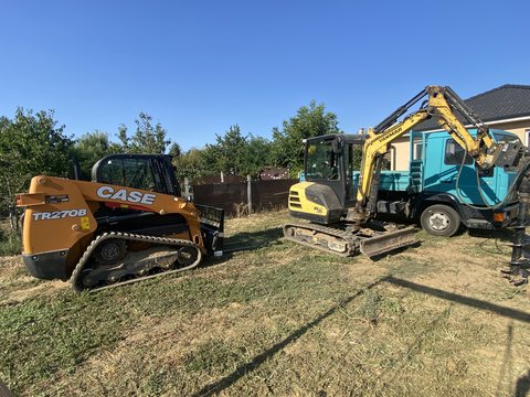 A Yanmar SV26 minikotró zárt vezetőfülkéje